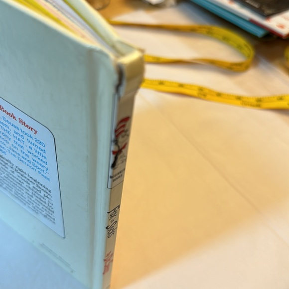 🎉2/15.00🎉 Fox in Socks , Dr Seuss , rare find, cover top shown, pages clean - Picture 3 of 14